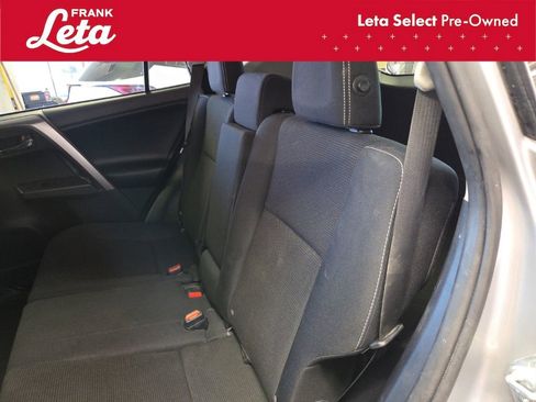 Used 2018 Toyota RAV4 XLE FWD image 22