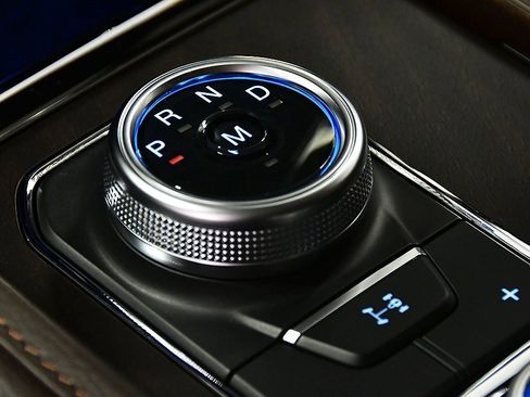 Used 2024 Ford Expedition King Ranch image 25