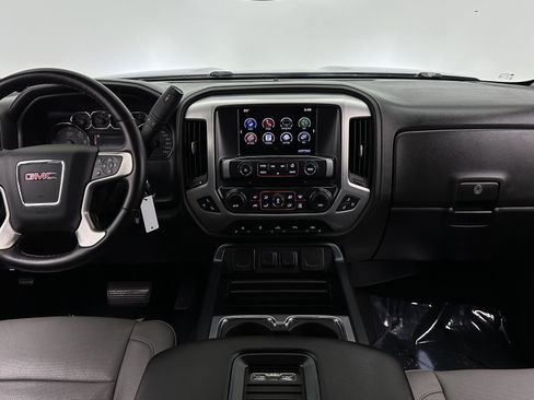 Used 2016 GMC Sierra 1500 SLT w/ Enhanced Driver Alert Package RWD image 30