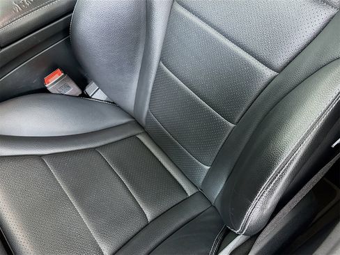 Used 2021 Mercedes-Benz C 300 Sedan image 20