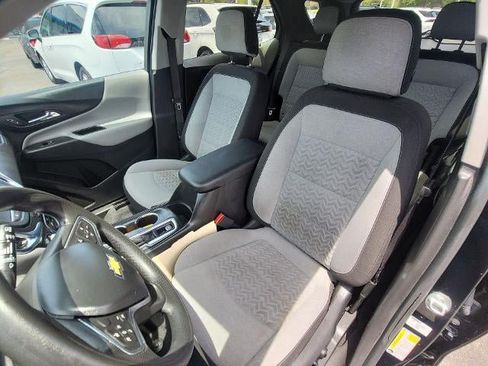 Used 2023 Chevrolet Equinox LS w/ LS Convenience Package FWD image 18