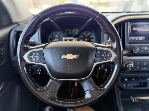 Used 2016 Chevrolet Colorado Z71 AWD/4WD image 16