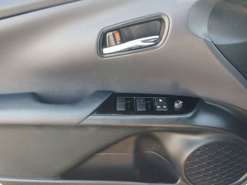 Used 2021 Toyota Prius Prime XLE image 30