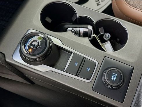 Used 2025 Ford Bronco Sport Outer Banks w/ Outer Banks Tech Package+ image 23