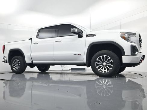Used 2021 GMC Sierra 1500 AT4 w/ AT4 Premium Package AWD/4WD image 46