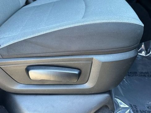 Used 2022 RAM 1500 Tradesman w/ Chrome Plus Package RWD image 23