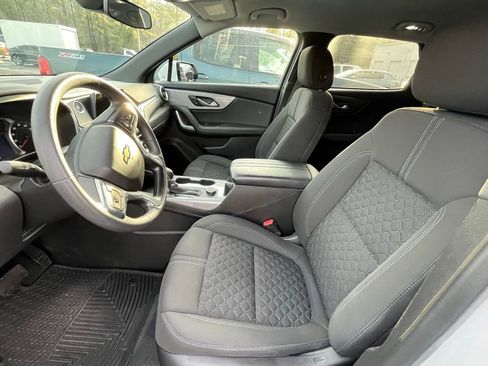 Used 2021 Chevrolet Blazer LT image 9