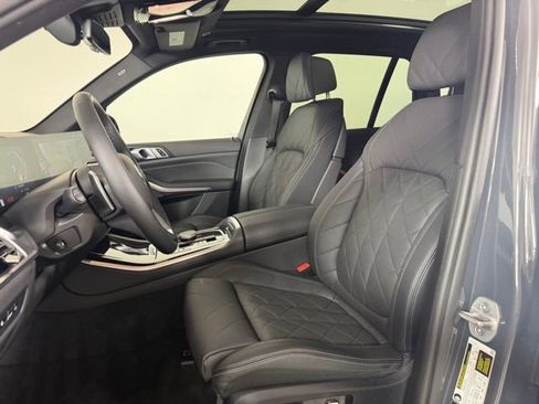 Used 2025 BMW X5 xDrive40i w/ Climate Comfort Package AWD/4WD image 18