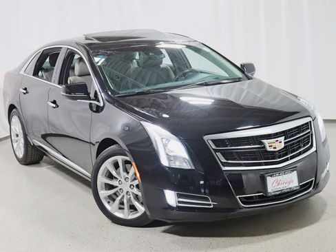 Used 2016 Cadillac XTS Luxury w/ Driver Awareness Package AWD/4WD image 7