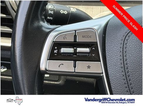 Used 2024 Kia Telluride EX w/ EX Captain's Chair Package FWD image 13