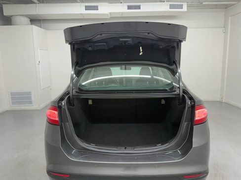 Used 2016 Ford Fusion SE w/ Equipment Group 202A image 20