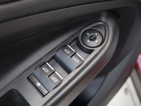 Used 2019 Ford Escape SEL AWD/4WD image 38