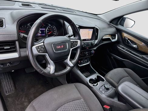 Used 2020 GMC Terrain SLE w/ Driver Convenience Package FWD image 7