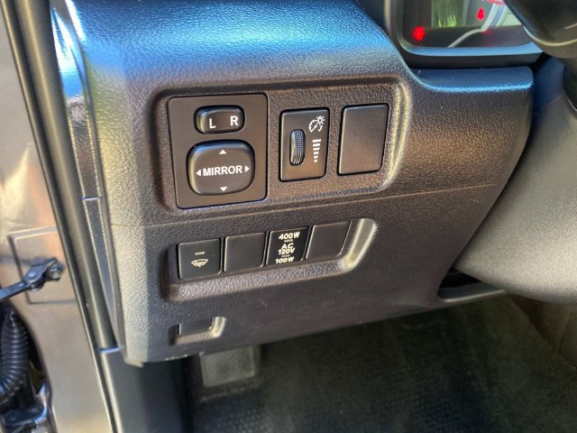 Used 2016 Toyota 4Runner SR5 RWD image 15