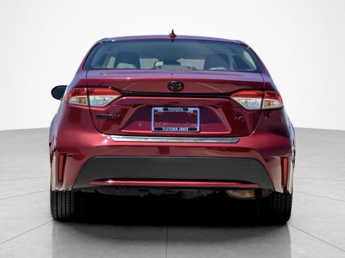 Certified 2022 Toyota Corolla LE w/ Carpet Mat Package (TMS) FWD image 4