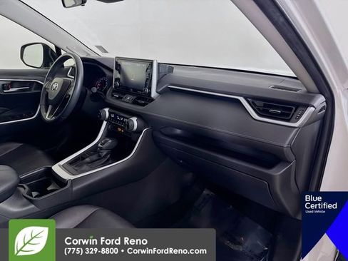 Used 2019 Toyota RAV4 XLE Premium w/ All Weather Liner Package FWD image 30