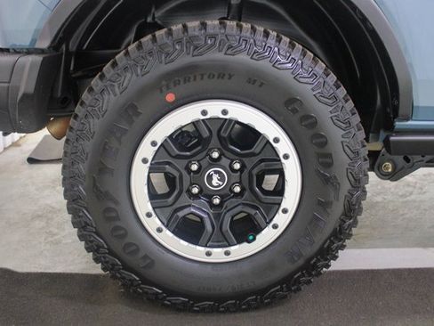 Used 2022 Ford Bronco Badlands w/ Sasquatch Package image 31