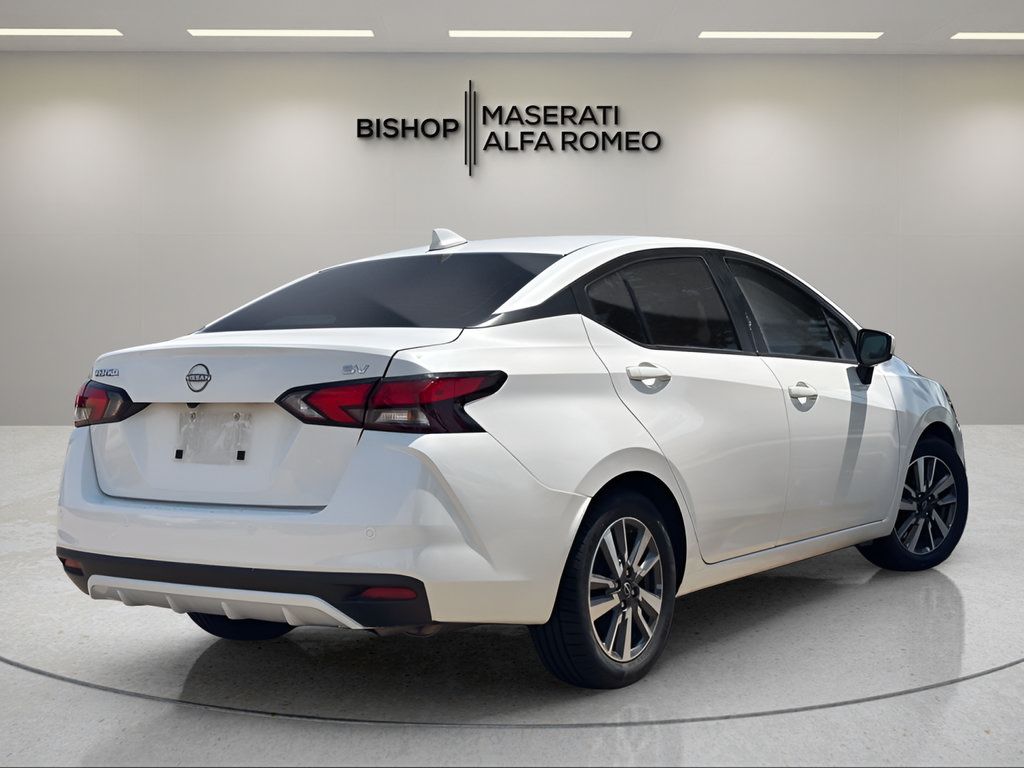 Used 2024 Nissan Versa SV FWD image 4
