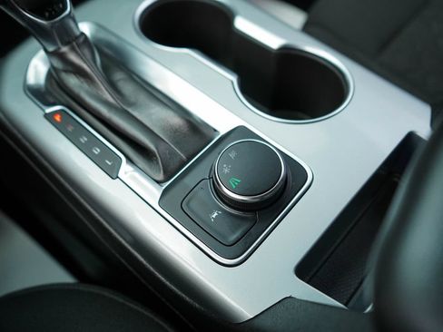 Used 2021 Chevrolet Blazer LT FWD image 29