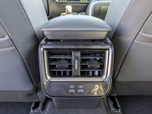 Used 2025 Toyota Crown Limited w/ Advanced Technology Package image 28