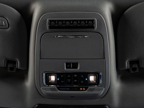 Used 2024 Ford F250 Lariat w/ Lariat Ultimate Package image 28