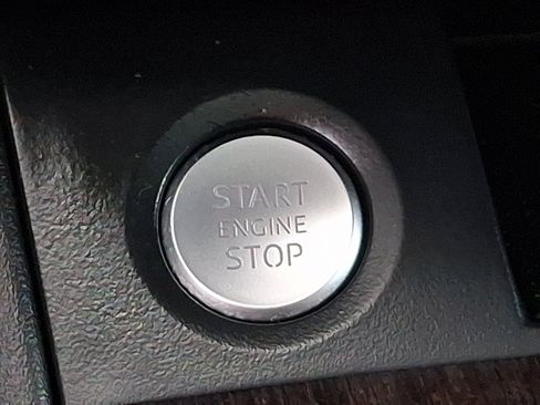 Used 2024 Audi Q5 2.0T Premium Plus w/ Premium Plus Package image 23