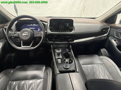 Used 2023 Nissan Rogue Platinum w/ Platinum Premium Package AWD/4WD image 6