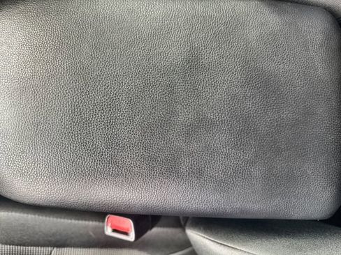 Used 2025 Toyota RAV4 LE FWD image 29
