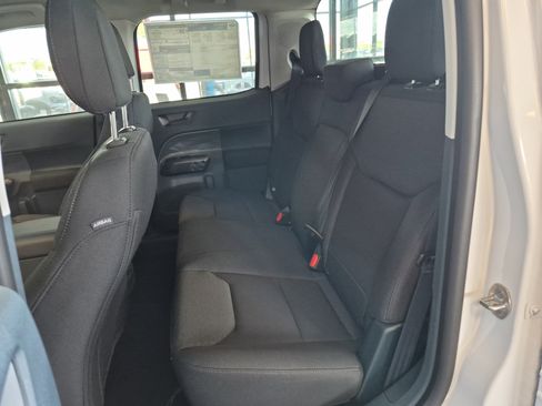 New 2025 Ford Maverick XL image 15