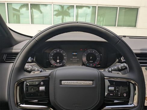 New 2026 Land Rover Range Rover Velar Dynamic SE image 25