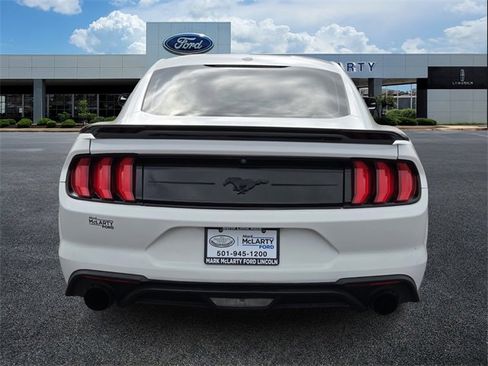 Certified 2019 Ford Mustang Coupe image 4