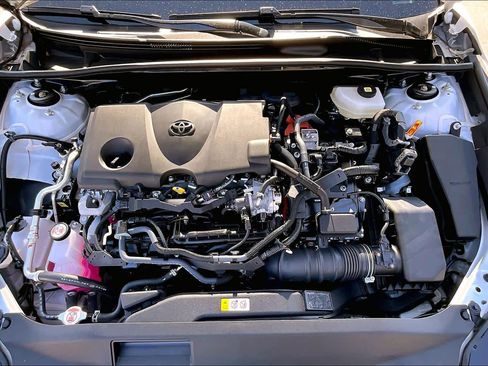 Certified 2025 Toyota Camry LE image 31