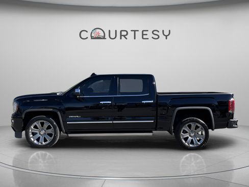 Used 2017 GMC Sierra 1500 Denali w/ Denali Ultimate Package image 8
