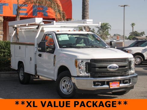 Used 2018 Ford F350 XL w/ Power Equipment Group image 2