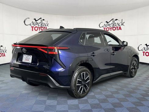 Used 2026 Toyota bZ FWD image 7