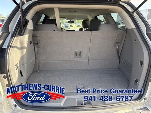 Used 2016 Chevrolet Traverse LT FWD image 14