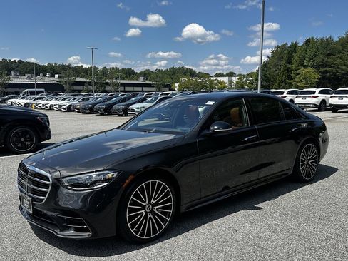 Certified 2024 Mercedes-Benz S 580 4MATIC Sedan image 4