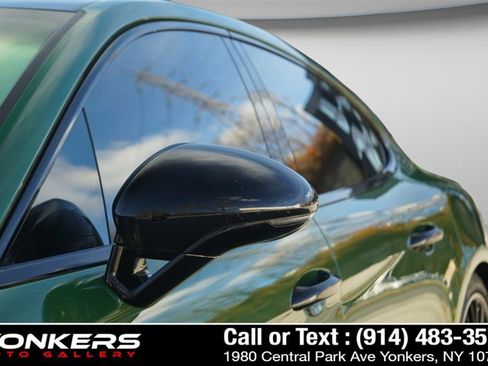 Used 2019 Porsche Panamera GTS image 34