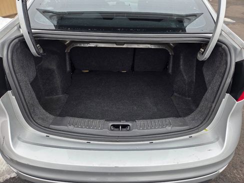 Used 2015 Ford Fiesta S image 8