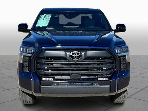 New 2026 Toyota Tundra Limited AWD/4WD image 3