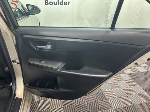 Used 2016 Toyota Camry LE image 14