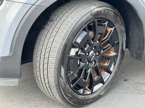 Used 2022 Kia Telluride SX w/ SX Prestige Package AWD/4WD image 9