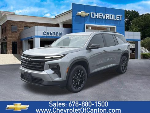 New 2026 Chevrolet Traverse LT w/ Midnight/Sport Edition FWD image 1