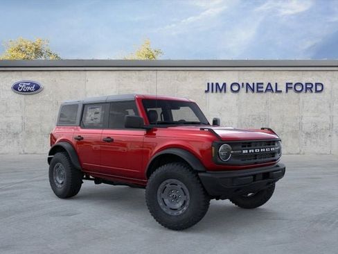 New 2025 Ford Bronco 4-Door w/ Sasquatch Package AWD/4WD image 7