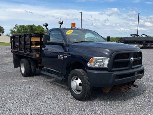Used 2016 RAM 3500 Tradesman image 1