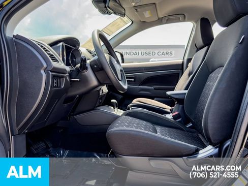 Used 2024 Mitsubishi Outlander Sport ES AWD/4WD image 11