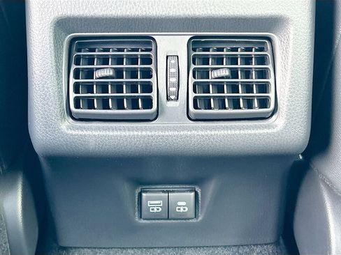 New 2025 Toyota Camry SE w/ Convenience Package FWD image 24