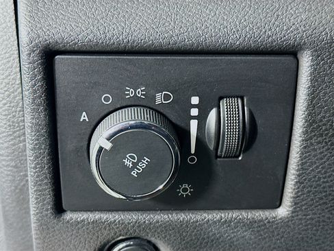 Used 2018 Jeep Grand Cherokee High Altitude AWD/4WD image 17