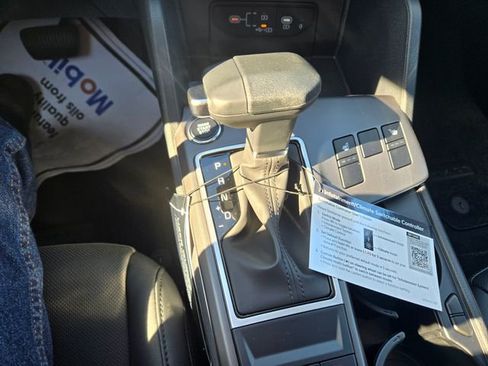 New 2026 Kia Sportage EX image 11