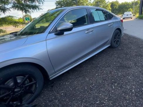 Used 2023 Honda Civic LX image 4